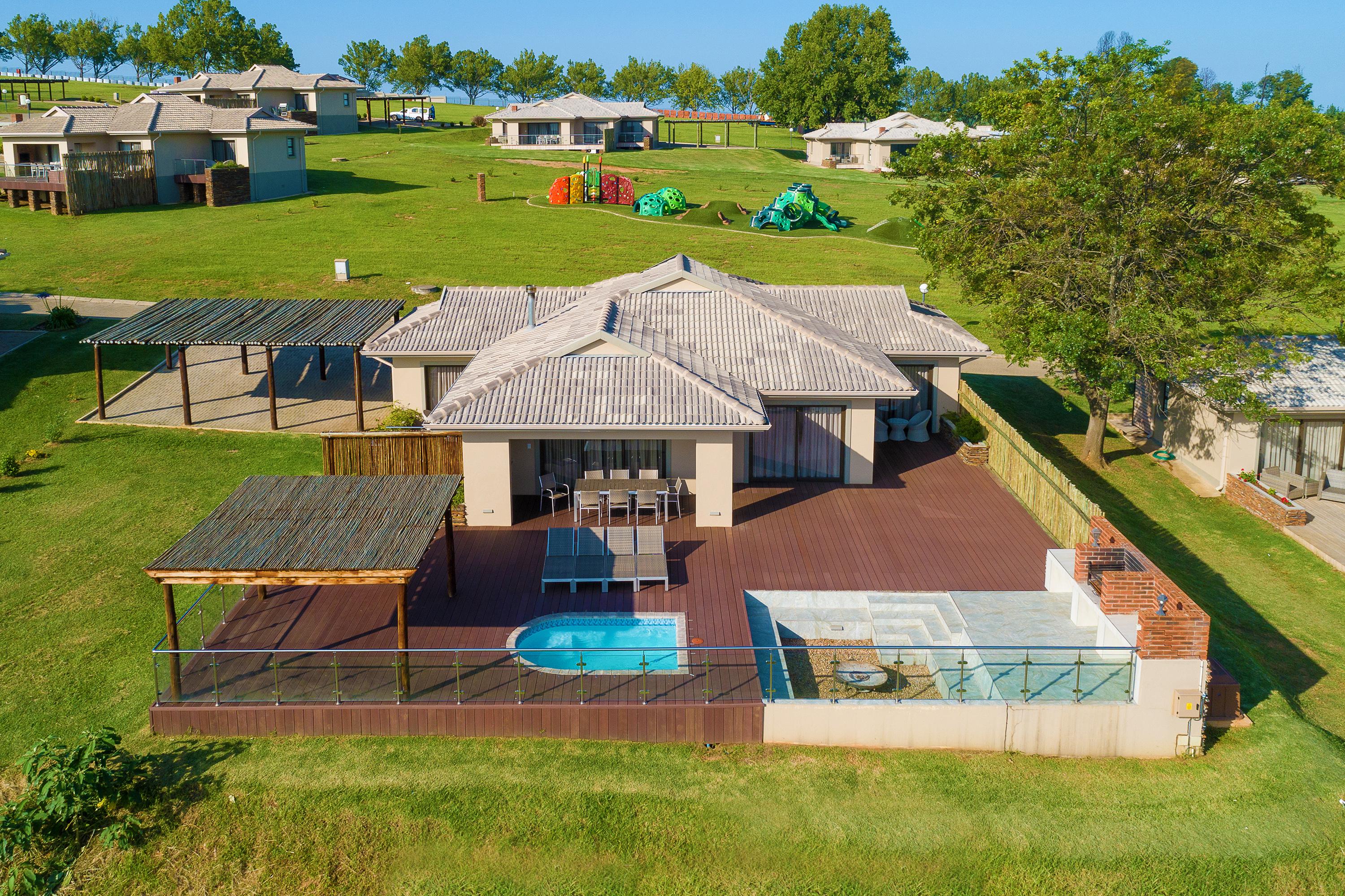 Cayley Mountain Resort Champagne Valley Luaran gambar