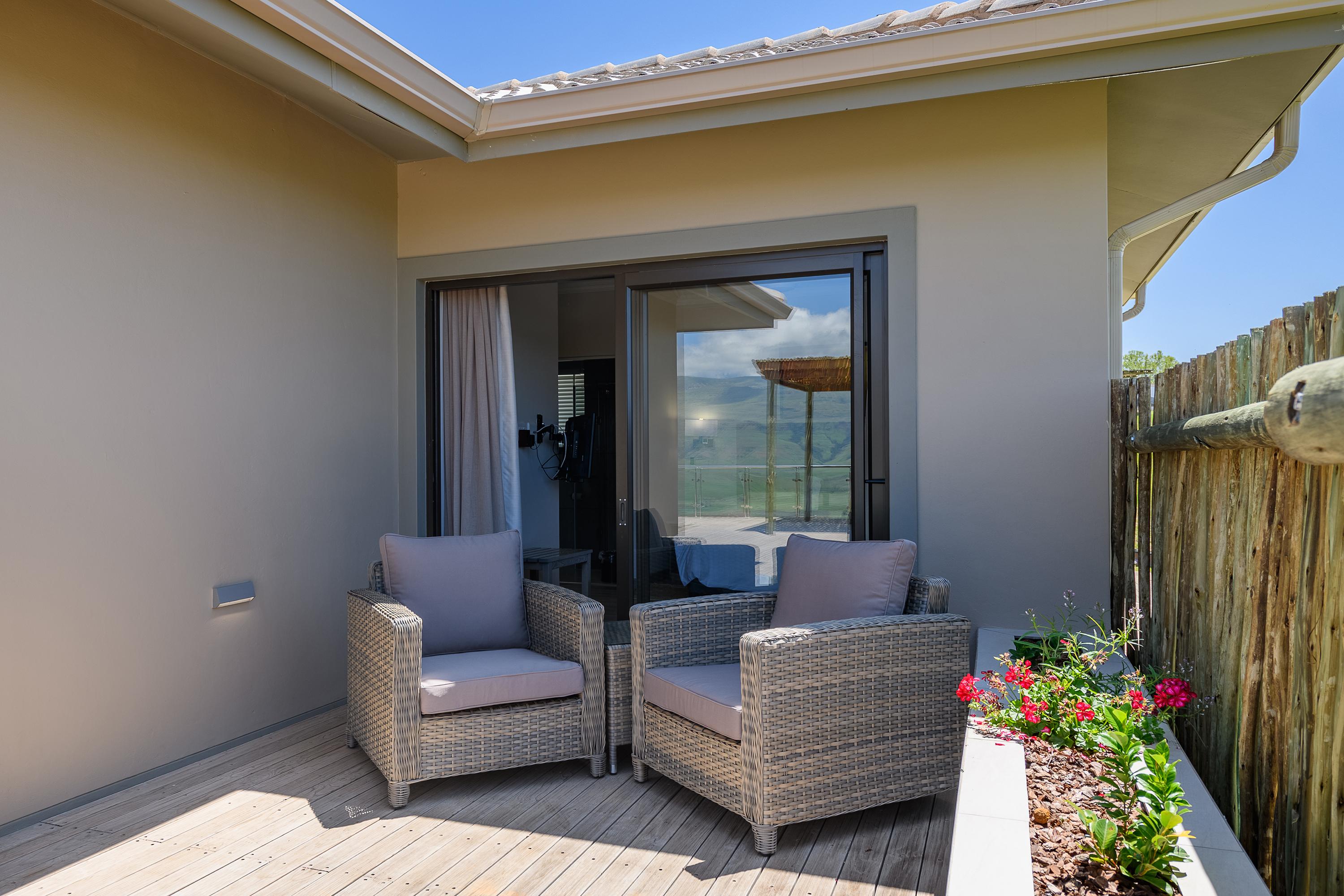Cayley Mountain Resort Champagne Valley Luaran gambar
