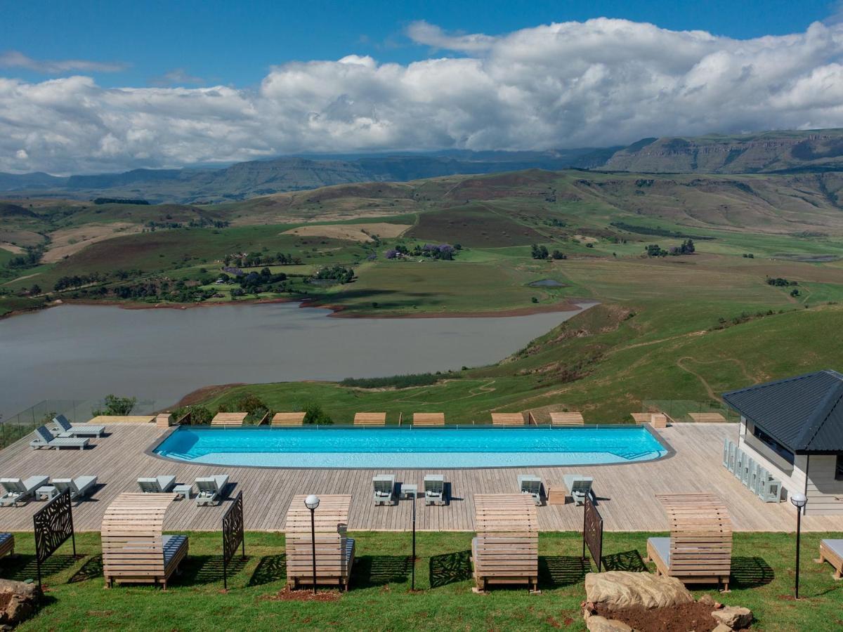Cayley Mountain Resort Champagne Valley Luaran gambar