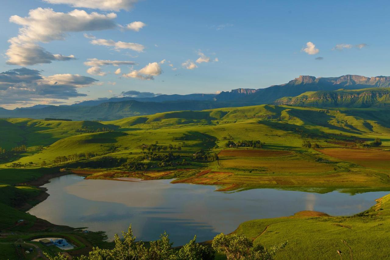 Cayley Mountain Resort Champagne Valley Luaran gambar